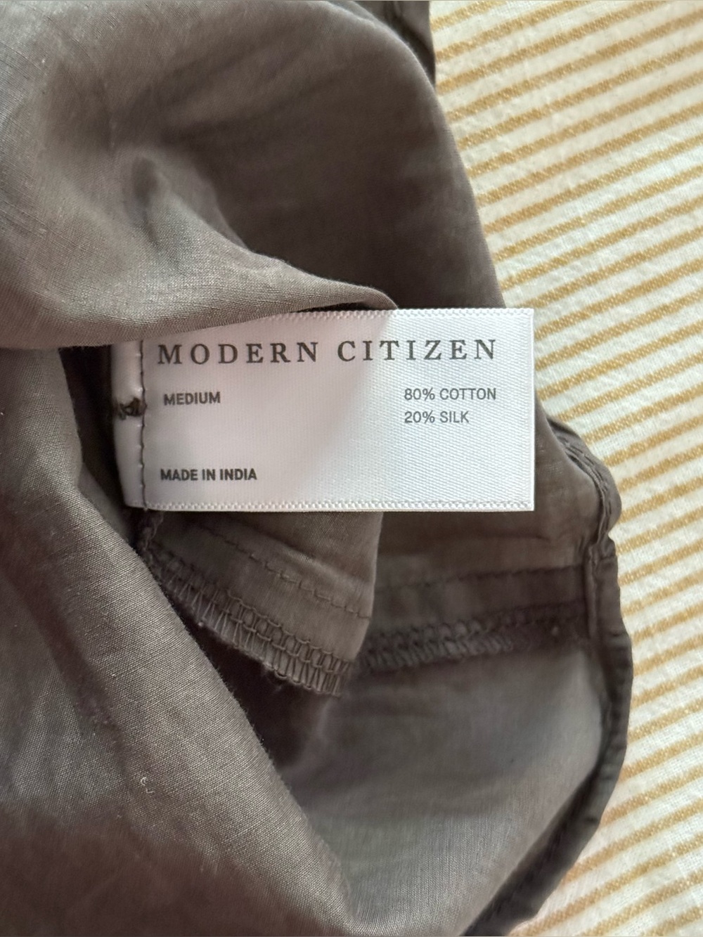 Cotton & Silk Short-Sleeve Button-Down Shirt by Modern Citizen - Picture 3 of 6